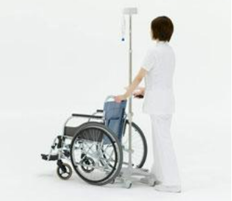 <div class='lum-box'><h4 class='fontColor_blue lum-font-size'>点滴スタンド「divo（ディーボ）」</h4></div><div class='lum-font-cnt'>高い機能性とデザイン性を備え、使いやすいかたちを実現。輸液を掛けるフック部分が業界初のリング型となっており、従来より輸液を掛けやすく扱いやすくなっています。</div>