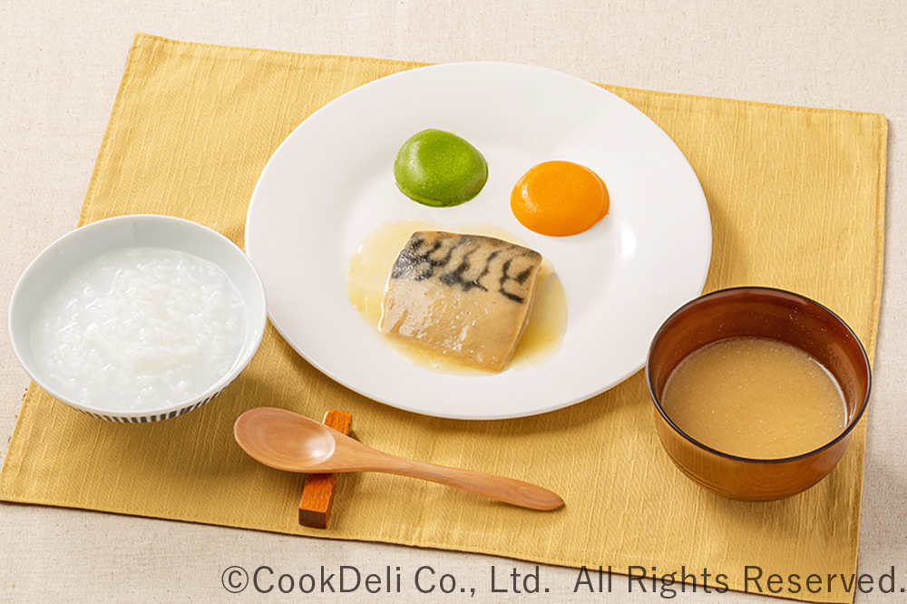 <div class='lum-box'><h4 class='fontColor_blue lum-font-size'>施設向け献立例（ソフト食）</h4></div><div class='lum-font-cnt'>見た目にもこだわったソフト食もご用意しています</div>