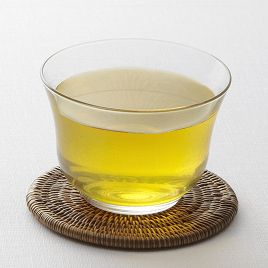 <div class='lum-box'><h4 class='fontColor_blue lum-font-size'>エバースマイル　とろみ飲料シリーズ</h4></div><div class='lum-font-cnt'>手間のかかるとろみ付け作業が不要の均質なとろみ飲料です。ホット・コールドでも粘度が安定し、お茶2品は賞味期限が3年に延長されました。
</div>