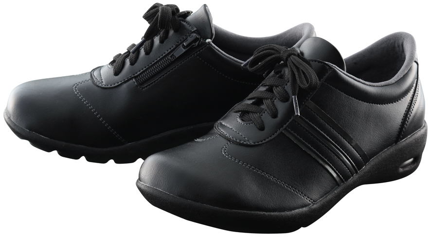 <div class='lum-box'><h4 class='fontColor_blue lum-font-size'>ニーサポートシューズ</h4></div><div class='lum-font-cnt'>「衝撃吸収」、「O脚予防」、「膝ねじれ防止」3つの膝対策機能がついたシューズ。アッパー内部の低反発ウレタンにより、足全体が包まれるような履き心地を実現しました。旅行・買い物・ウォーキング・散歩・仕事など様々な生活シーンでご使用いただけます。</div>