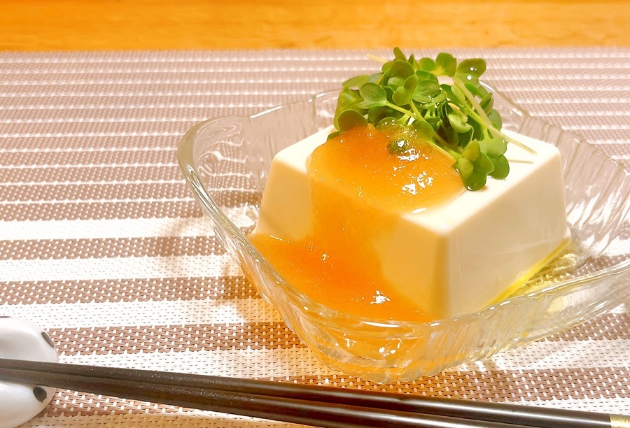 <div class='lum-box'><h4 class='fontColor_blue lum-font-size'>植物生まれの明太子ペースト</h4></div><div class='lum-font-cnt'>ほんものソックリの植物性明太子ペースト！ごはんやパスタにそのままのせても、サラダに和えても！もちろん魚不使用なので、ヴィーガン・ベジタリアン対応です。※日本ヴィーガン協会　ヴィーガン認証取得商品</div>